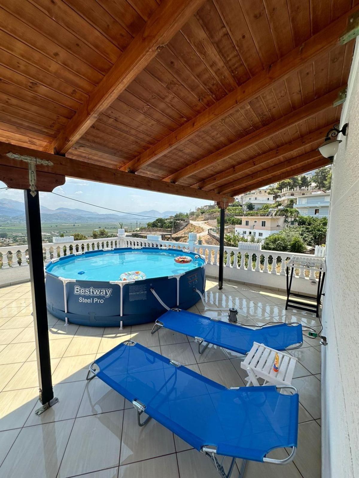 Apartments Berti Саранде Екстериор снимка